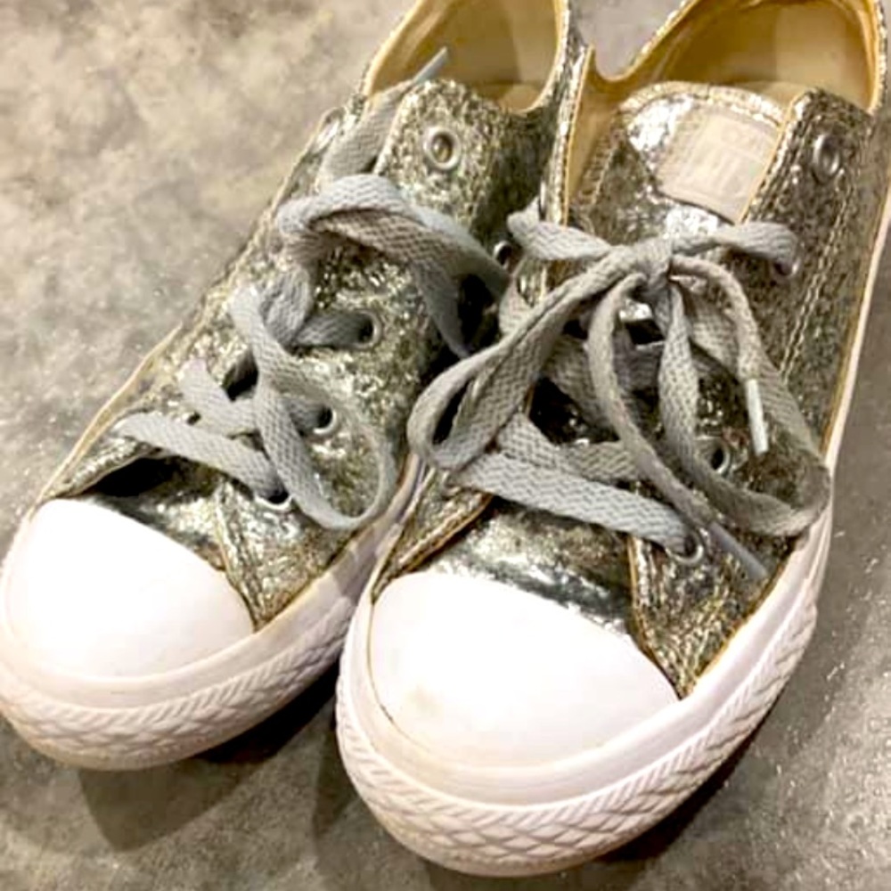 Silver glitter converse